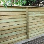 Klinkehegn i grøn trykimpremeret